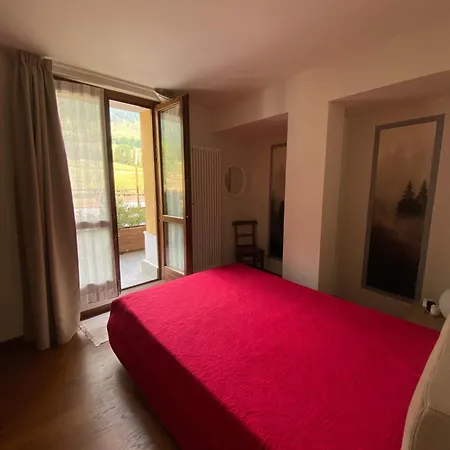 Lejlighedshotel Maison Poluc - Maison Adeline Champoluc