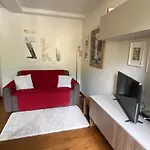 Maison Poluc - Maison Adeline Aparthotel 3*