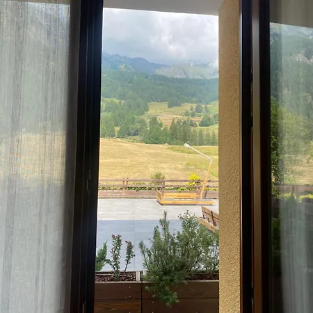 Apartahotel Maison Poluc - Maison Adeline 3*