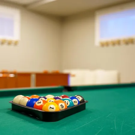 Maison Poluc - Maison Adeline 샴폴루크