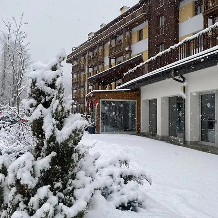 Maison Poluc - Maison Adeline Apartahotel Champoluc