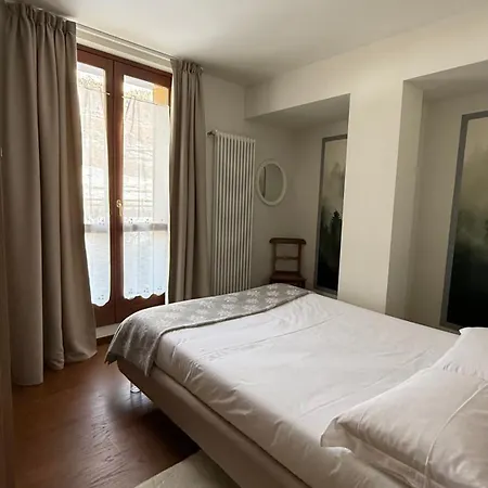 Apartahotel Maison Poluc - Maison Adeline Champoluc