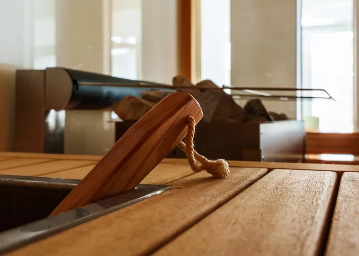 מלון דירות Maison Poluc - Maison Adeline שמפולוק