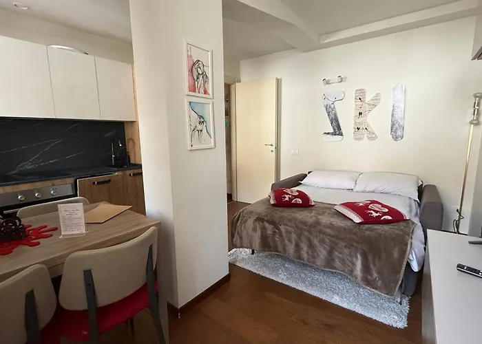 Maison Poluc - Maison Adeline מלון דירות 3*